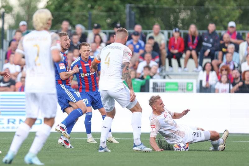 Football. Betclic II liga. Polonia Bytom - Olimpia Grudziadz. 28.07.2024