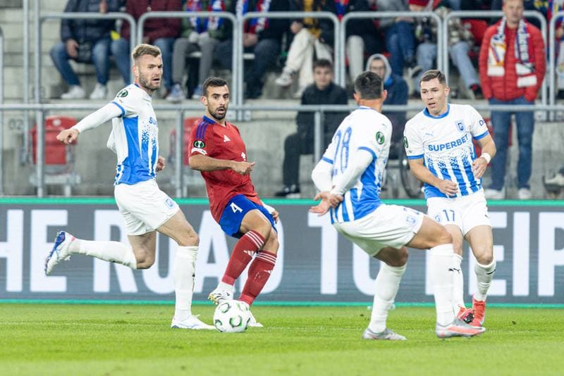 Football. UEFA Conference League. Rakow Czestochowa - Universitatea Craiova. 02.10.2025