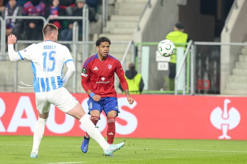 Football. UEFA Conference League. Rakow Czestochowa - Universitatea Craiova. 02.10.2025