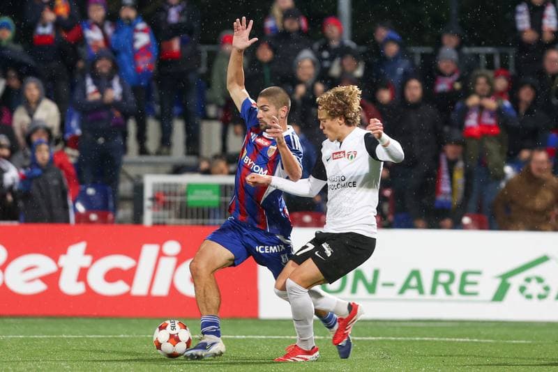 Football. Betclic I liga. Polonia Bytom - Puszcza Niepolomice. 04.10.2025