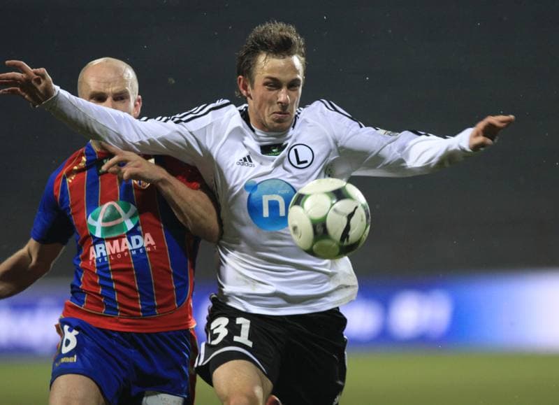 Football. Ekstraklasa. Polonia Bytom - Legia Warsaw. 13.03.2010