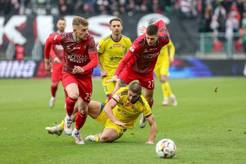 Football. Betclic II liga. Zaglebie Sosnowiec - Polonia Bytom. 09.11.2024