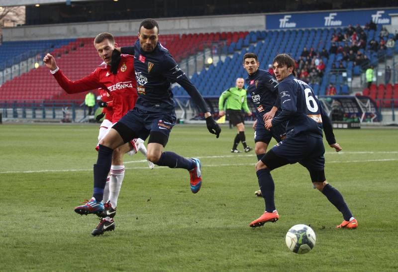 Football. T-mobile Ekstraklasa. Wisla Krakow - Pogon Szczecin. 17.03.2013