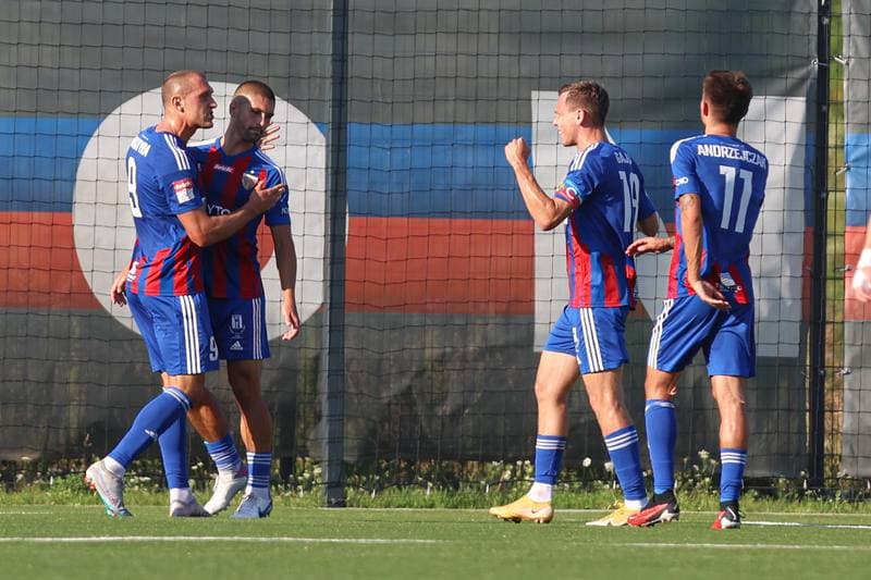 Football. Betclic II Liga. Polonia Bytom - Rekord Bielsko-Biala. 11.08.2024