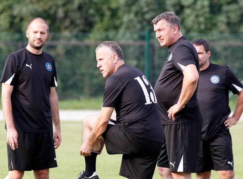 Football. Podokreg Katowice. Strazak Mikolow - Reprezentacja Slaska Oldboyow. 23.09.2014