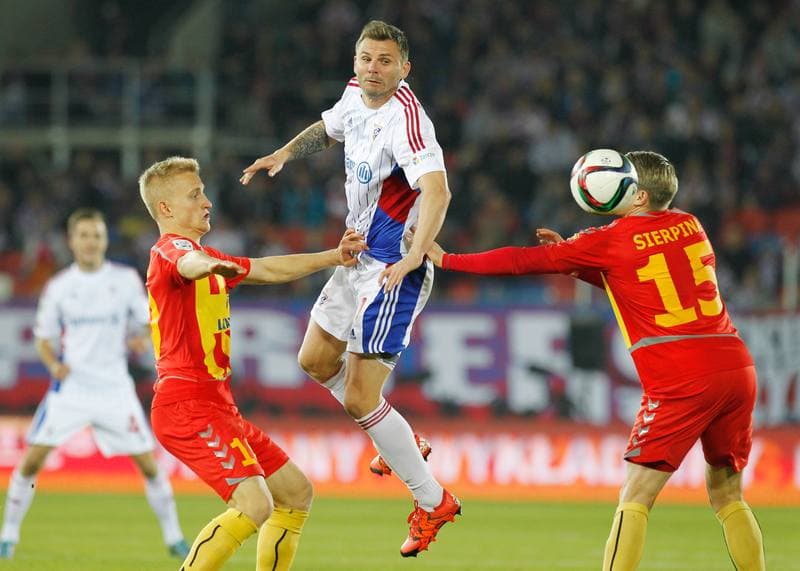 Football. T-Mobile Ekstraklasa. Gornik Zabrze - Korona Kielce. 16.02.2015