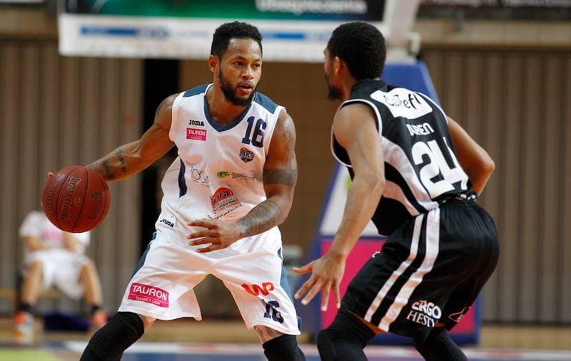 Basketball. Tauron Basket Liga. MKS Dabrowa Gornicza - Trefl Sopot. 25.11.2015