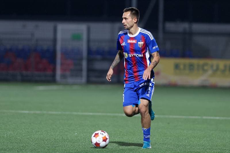 Football. Betclic I liga. Polonia Bytom - Puszcza Niepolomice. 04.10.2025