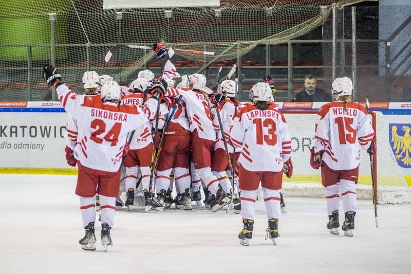 Ice Hockey. Women's World Championship Division 1B. Poland - Kazakhstan. 08.04.2022