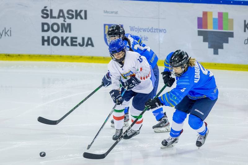Ice Hockey. Women's World Championship Division 1B. Italy - Kazakhstan. 11.04.2022