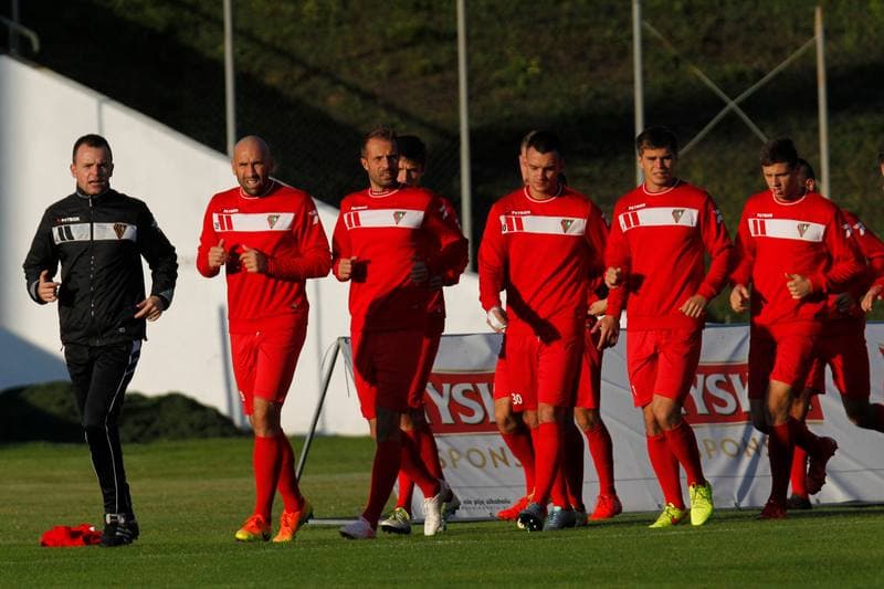Football. Zaglebie Sosnowiec. Training. 22.09.2016