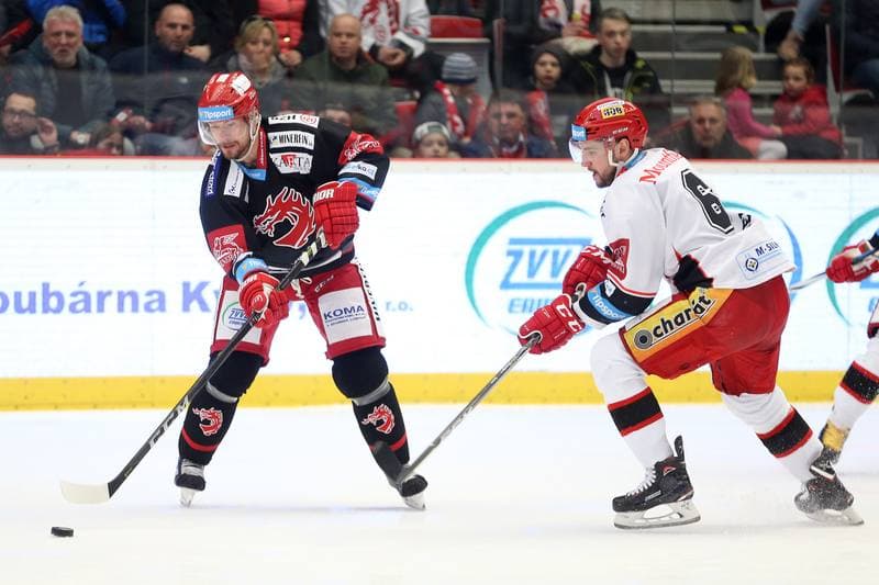 Ice Hockey. TipSport Extraliga. Ocelari Trinec - Mountfield Hradec Kralove. 02.04.2018