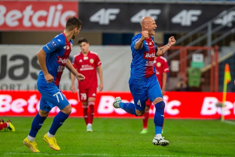 Football. PKO BP Ekstraklasa. Piast Gliwice - Miedz Legnica. 05.09.2022