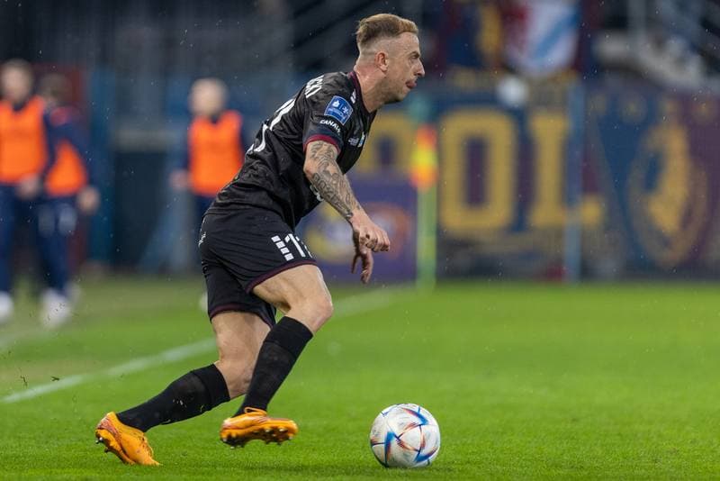 Football. PKO BP Ekstraklasa. Piast Gliwice - Pogon Szczecin. 29.04.2023