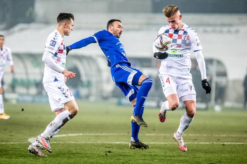 Football. PKO BP Ekstraklasa. Gornik Zabrze - Stal Mielec. 15.02.2021