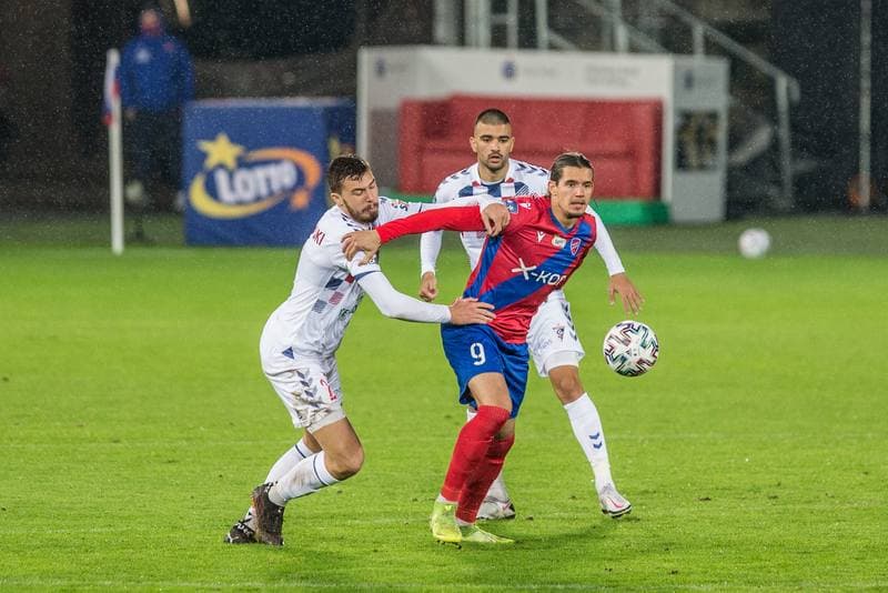 Football. PKO BP Ekstraklasa. Gornik Zabrze - Rakow Czestochowa. 17.10.2020