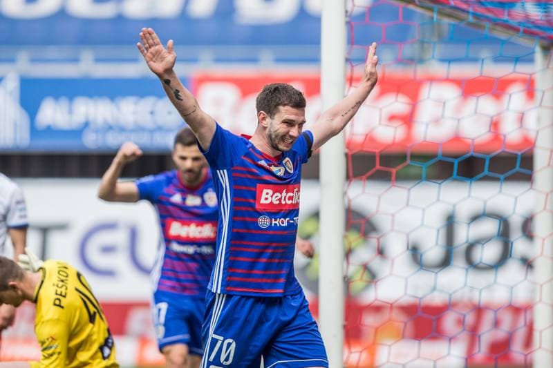 Football. PKO BP Ekstraklasa. Piast Gliwice - Podbeskidzie Bielsko-Biala. 03.05.2021
