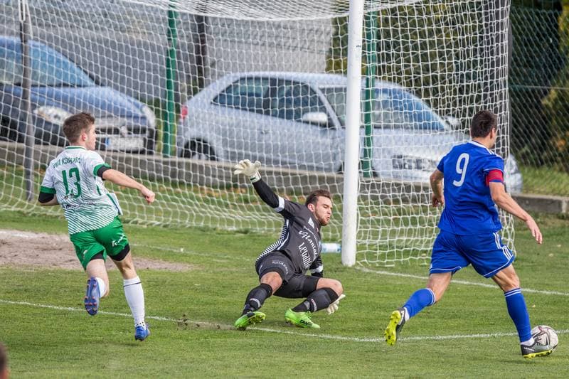 Football. IV Liga. Piast II Gliwice - Unia Ksiazenice. 23.10.2021