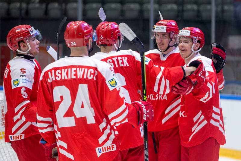 Ice Hockey. World Championship Division 1 Group B. Serbia - Poland. 29.04.2022