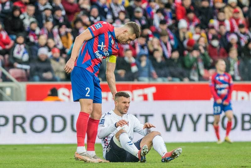Football. PKO BP Ekstraklasa. Gornik Zabrze - Rakow Czestochowa. 20.02.2022