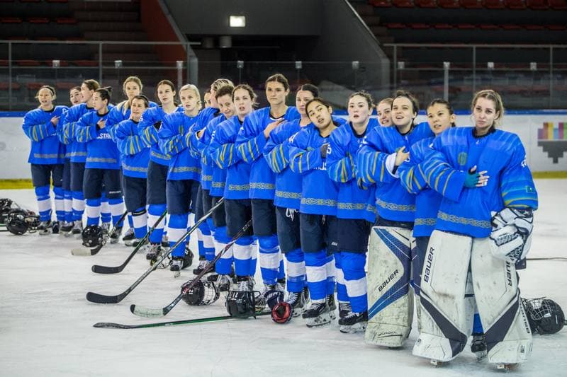 Ice Hockey. Women's World Championship Division 1B. Korea - Kazakhstan. 09.04.2022