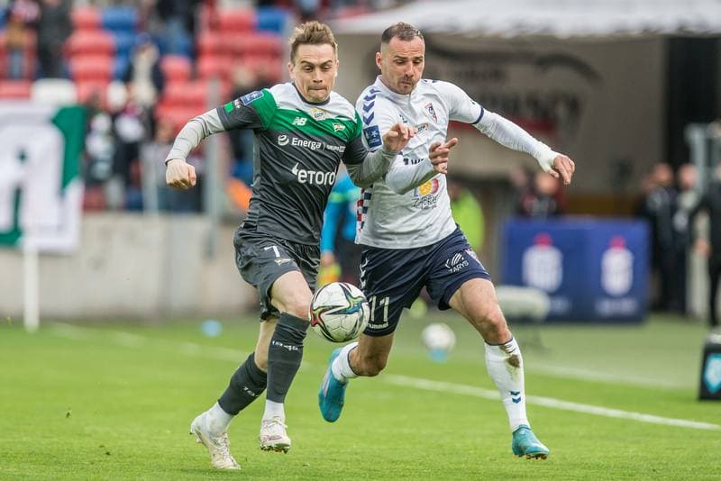 Football. PKO BP Ekstraklasa. Gornik Zabrze - Lechia Gdansk. 18.04.2022