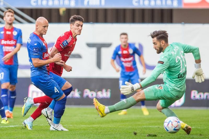 Football. PKO BP Ekstraklasa. Piast Gliwice - Miedz Legnica. 05.09.2022