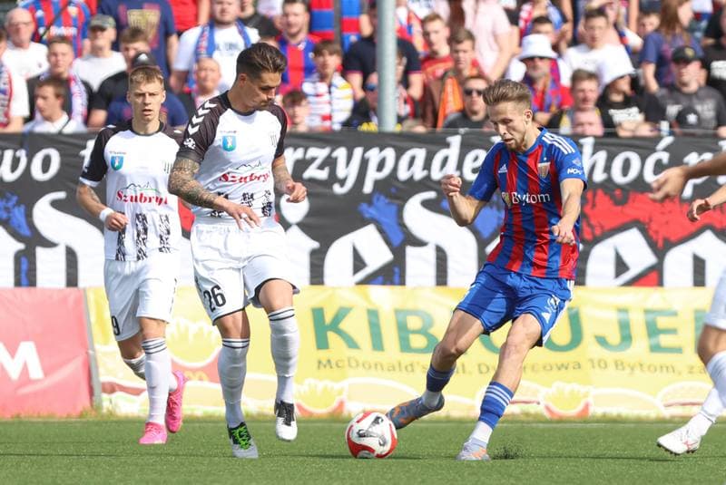 Football. II Liga. Polonia Bytom - Sandecja Nowy Sacz. 03.05.2024