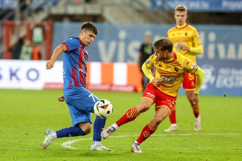 Football. PKO BP Ekstraklasa. Piast Gliwice - Jagiellonia Bialystok. 29.09.2024