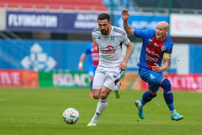Football. PKO BP Ekstraklasa. Piast Gliwice - Wisla Plock. 16.04.2023