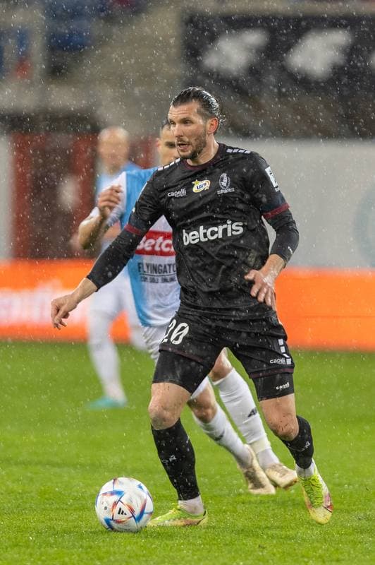 Football. PKO BP Ekstraklasa. Piast Gliwice - Pogon Szczecin. 29.04.2023