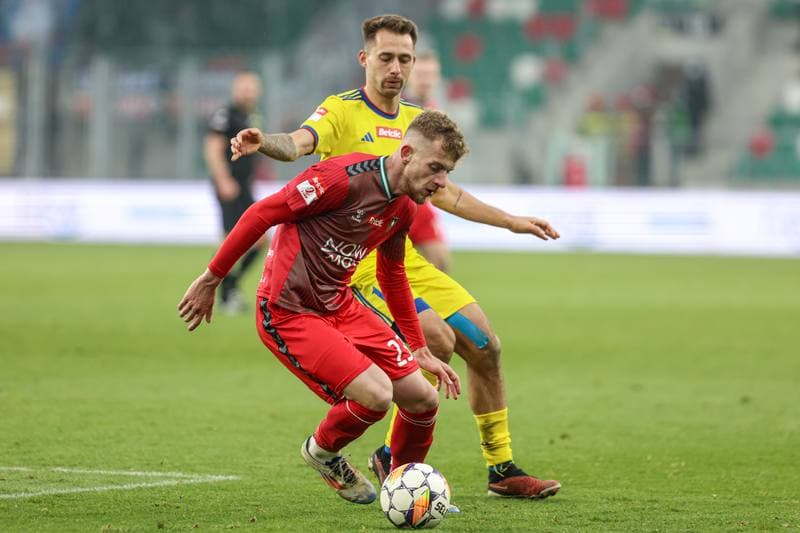 Football. Betclic II liga. Zaglebie Sosnowiec - Polonia Bytom. 09.11.2024