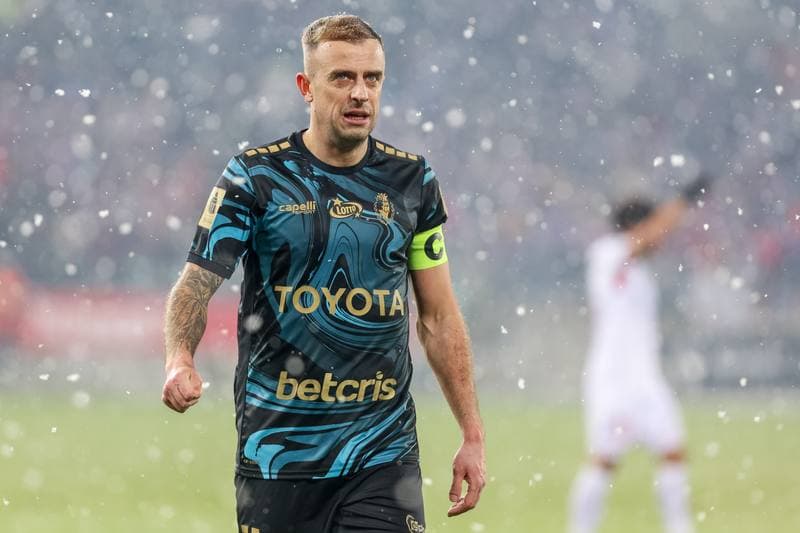 Football. PKO BP Ekstraklasa. Gornik Zabrze - Pogon Szczecin. 01.12.2023