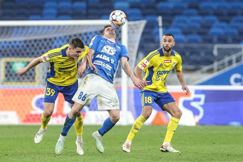 Football. Betclic I Liga. Ruch Chorzow - Arka Gdynia. 08.03.2025