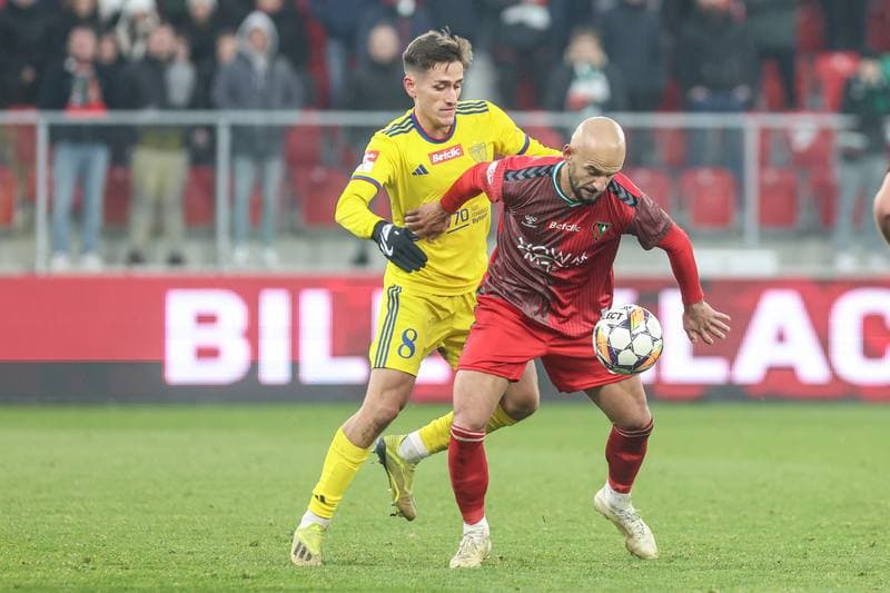 Football. Betclic II liga. Zaglebie Sosnowiec - Polonia Bytom. 09.11.2024