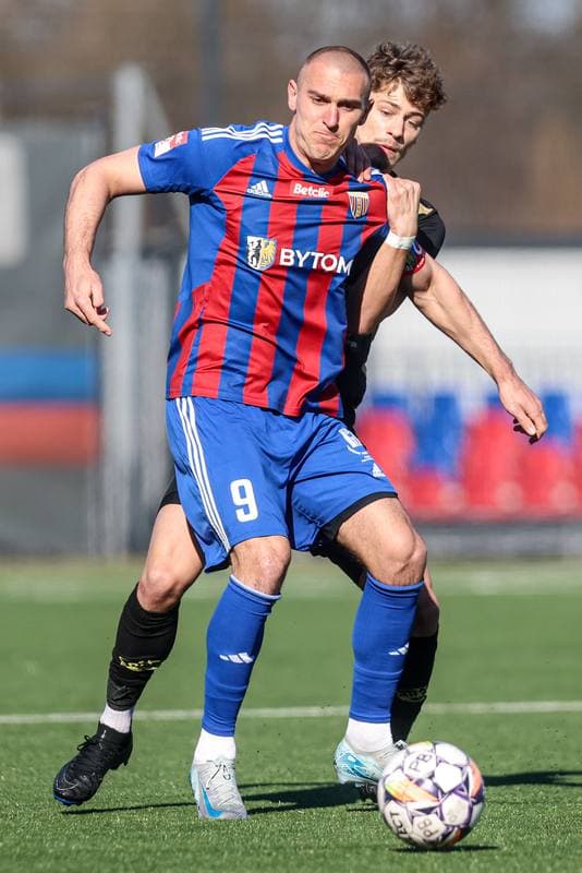 Football. Betclic II Liga. Polonia Bytom - GKS Jastrzebie. 16.03.2025