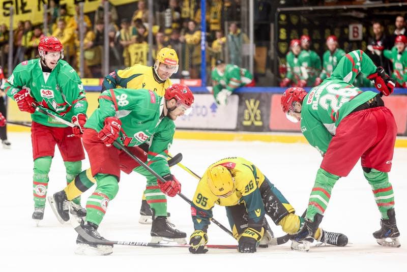 Ice Hockey. Tauron Hokej Liga. GKS Katowice - ECB Zaglebie Sosnowiec. 03.10.2025