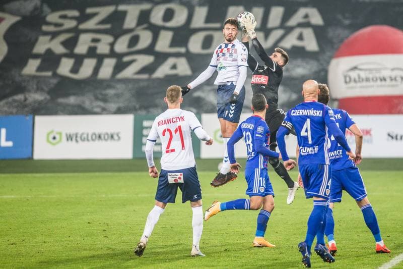 Football. PKO BP Ekstraklasa. Gornik Zabrze - Piast Gliwice. 20.11.2020