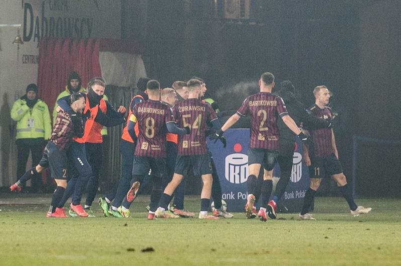 Football. PKO BP Ekstraklasa. Gornik Zabrze - Pogon Szczecin. 12.12.2021