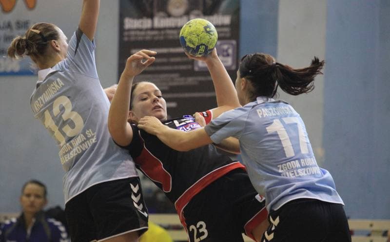 Handball. PGNiG Superliga Kobiet. Zgoda Ruda Slaska - Ruch Chorzow. 05.09.2010