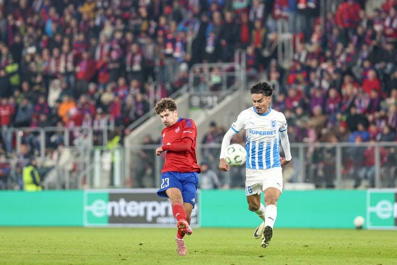 Football. UEFA Conference League. Rakow Czestochowa - Universitatea Craiova. 02.10.2025
