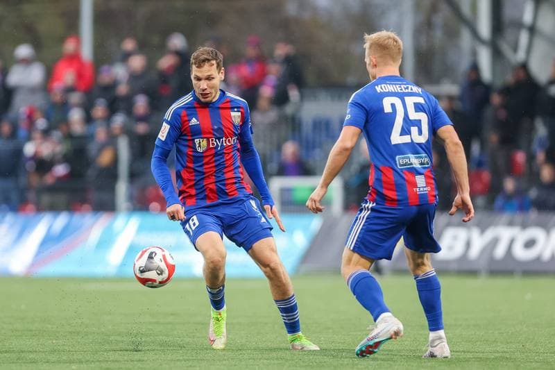 Football. II Liga. Polonia Bytom - Kotwica Kolobrzeg. 18.11.2023
