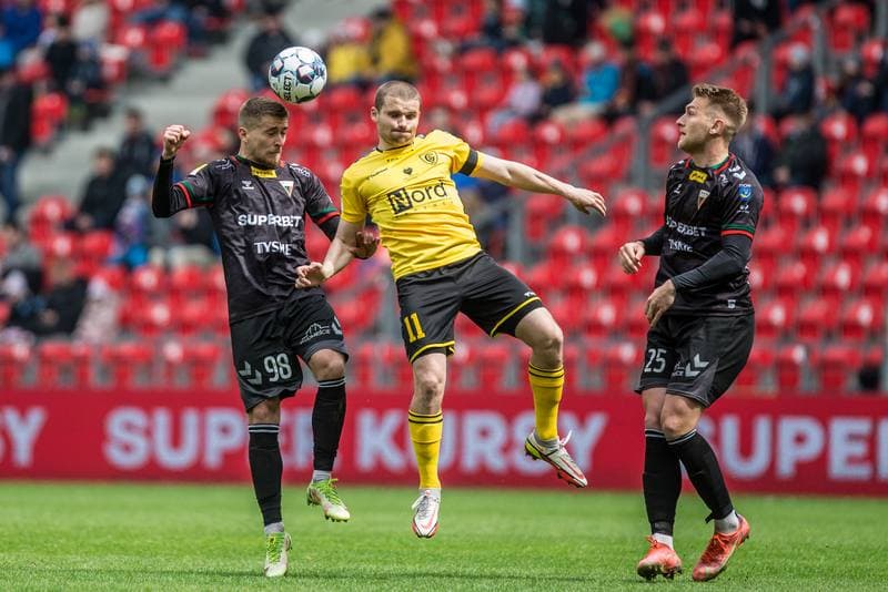 Football. Fortuna I Liga. GKS Tychy - GKS Katowice. 24.04.2022