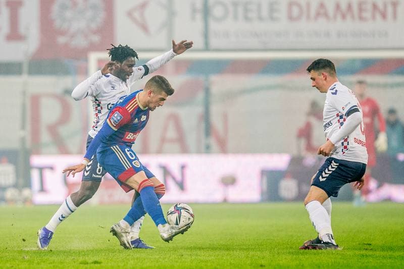 Football. PKO BP Ekstraklasa. Piast Gliwice - Gornik Zabrze. 26.02.2022