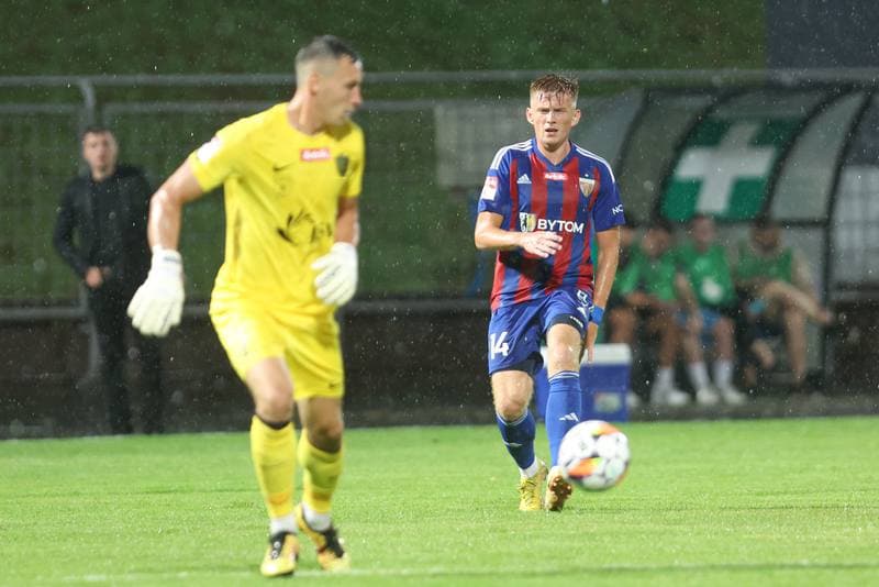 Football. Betclic II liga. GKS Jastrzebie - Polonia Bytom. 17.08.2024