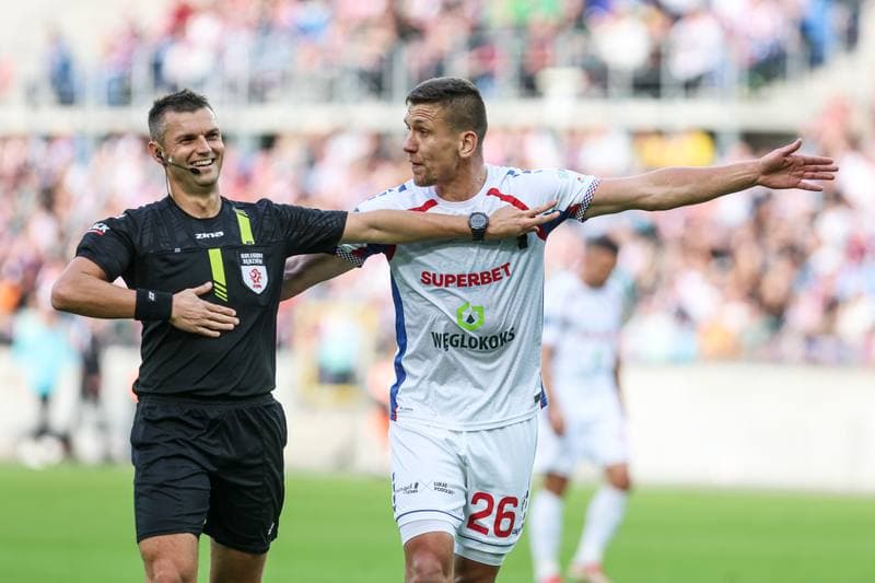 Football. PKO BP Ekstraklasa. Gornik Zabrze - Stal Mielec. 20.10.2024