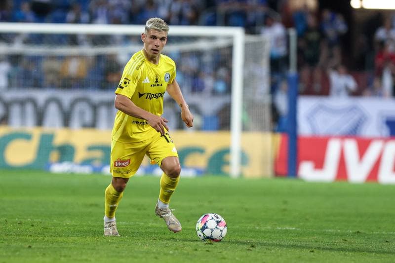 Football. Chance Liga. Banik Ostrava - Sigma Olomouc. 03.05.2025