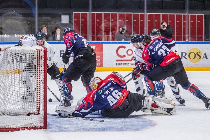 Ice Hockey. Polska Hokej Liga. GKS Tychy - Energa Torun. 22.02.2020