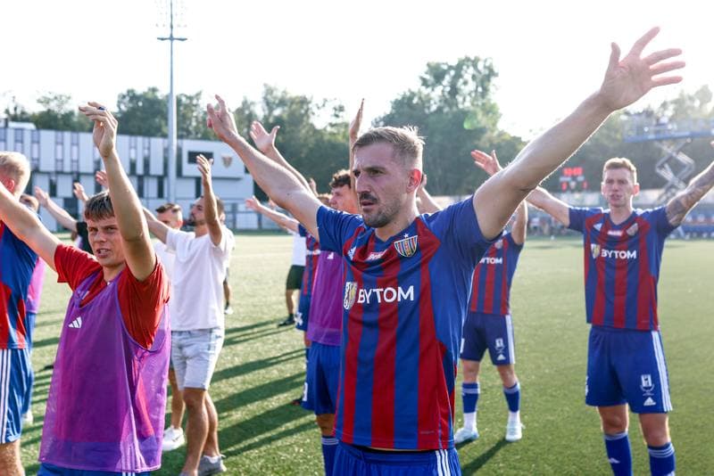 Football. Betclic II liga. Polonia Bytom - Resovia Rzeszow. 24.08.2024