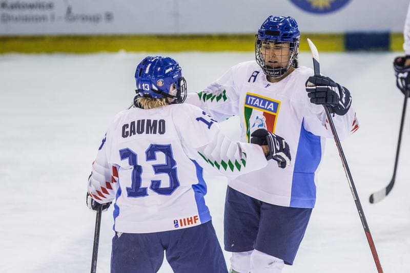 Ice Hockey. Women's World Championship Division 1B. Slovenia - Italy. 08.04.2022